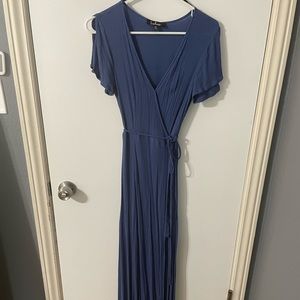 Lulus gown